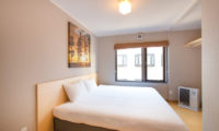M Lodge Bedroom with Wooden Floor | Middle Hirafu Village