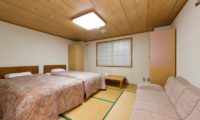 Inn Niseko Twin Bedroom with Sofa | Upper Hirafu