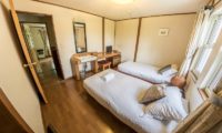 Jam Lodge Niseko Twin Bedroom | West Hirafu
