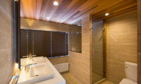 Gresystone Bathroom with Dual Sink | Lower Hirafu