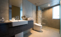 Aspect Niseko Bathroom with Shower | Middle Hirafu Village