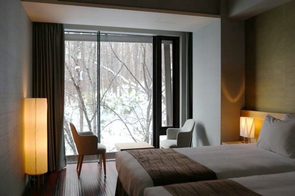 Aya Niseko Two Bedroom Twin Bedroom with View | Upper Hirafu