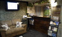 Owashi Lodge Reception with TV | Upper Hirafu