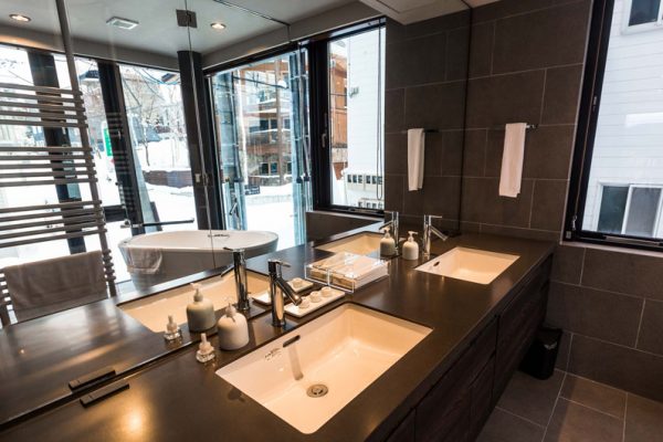 Haven Niseko His and Hers Bathroom with Mirror | Middle Hirafu