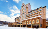 The Kiroro, A Tribute Portfolio Hotel Outdoor View with Snow | Kiroro
