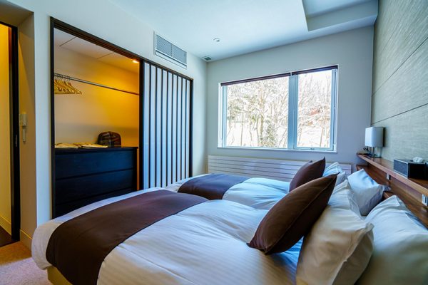 Mountain Side Twin Bedroom with Wardrobe | Upper Wadano