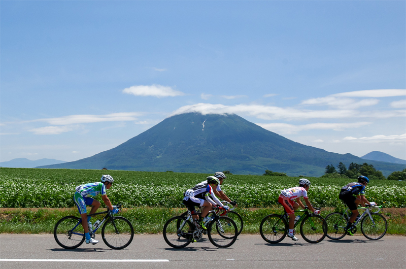 New cycling event showcases Niseko’s beloved peak