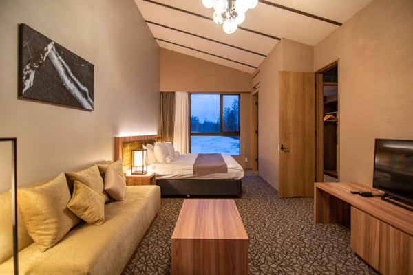 Panorama Niseko Spacious Bedroom with Sofa | East Hirafu