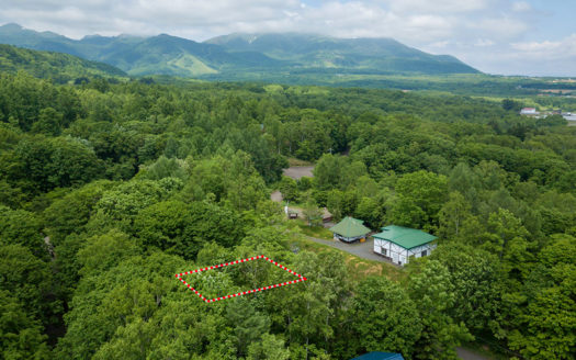 Niseko Yunosato Forest Land Site 01