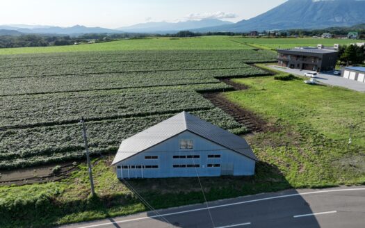 Rusutsu Barn Project