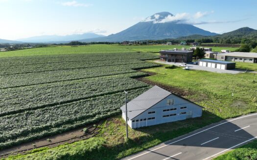 Rusutsu Barn Project