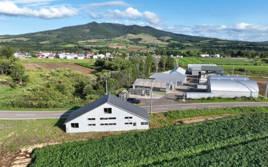 Rusutsu Barn Project