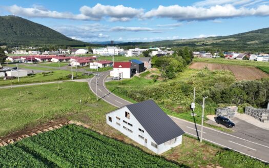 Rusutsu Barn Project