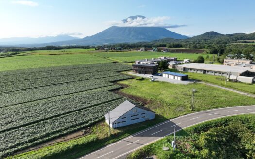 Rusutsu Barn Project