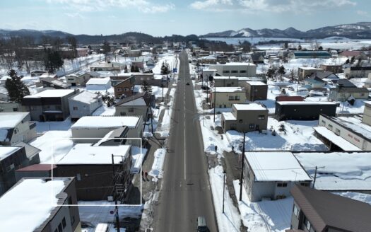 Makkari Central Barber Shop House