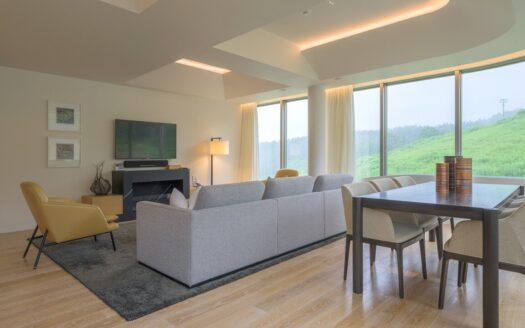 Skye Dual Key 3-Bedroom Corner Unit 707/708