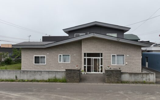 Kyowa Large Family House
