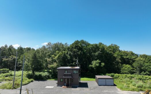 Takasago H House: Kutchan