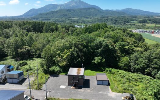 Takasago H House: Kutchan