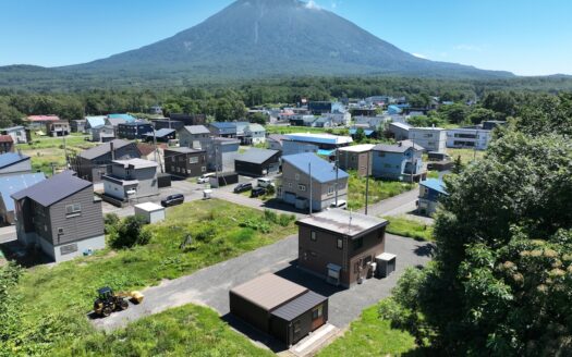 Takasago H House: Kutchan