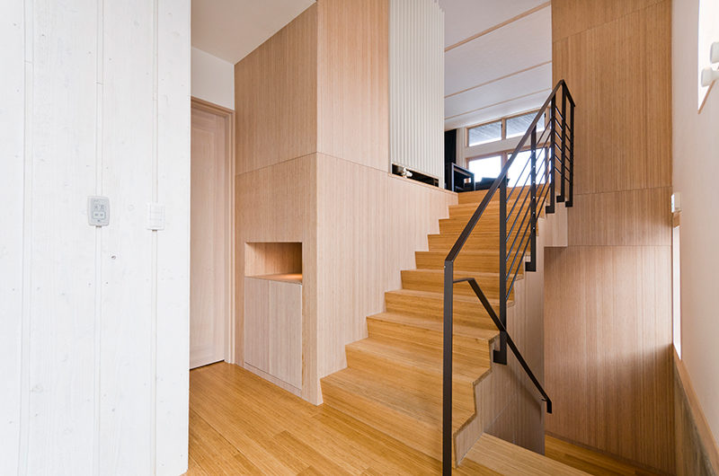Forest Estate Up Stairs | Middle Hirafu