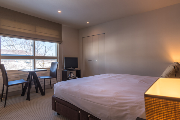 The Freshwater One Bedroom Freshwater Studio Bedroom with TV | Middle Hirafu