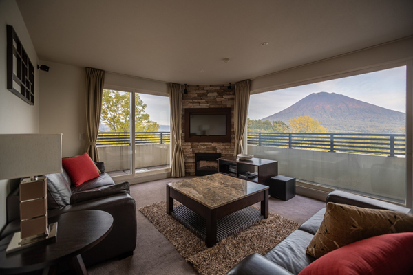 The Freshwater Two Bedroom Apartment Penthouse Panorama Living Area with Mountain View | Middle Hirafu