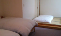Alpine Central Bedroom Sleeps 4 | Izumikyo 2