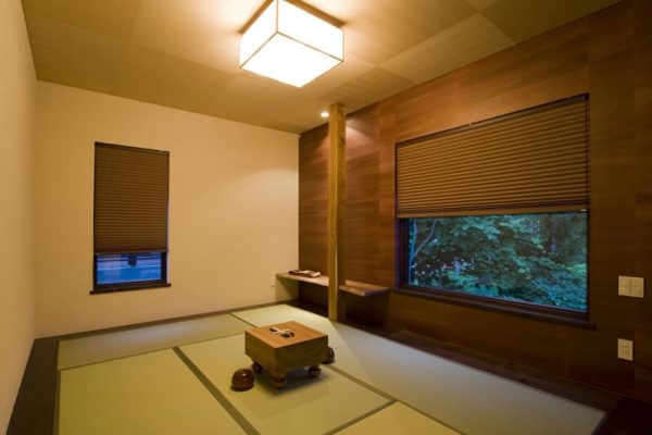 Enju Tea Room with Mat | Middle Hirafu