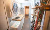 Ezo Yume Drying Room with Washing Machine | Lower Hirafu