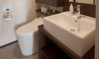 Glasshouse Bathroom | Lower Hirafu