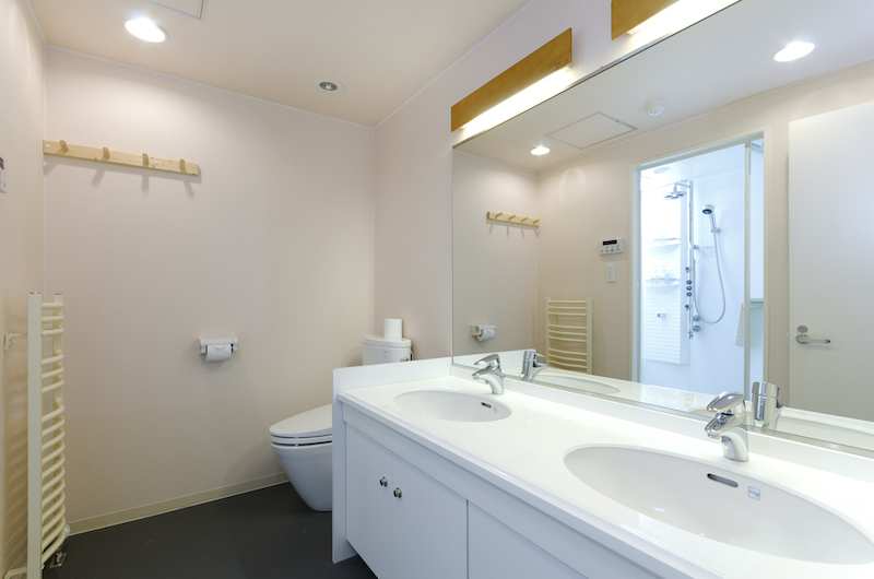 Gondola Chalets Five Bedroom Apartment Bathroom with Dual Sinks | Upper Hirafu