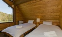 Jindabyne Lodge Twin Bedroom | East Hirafu