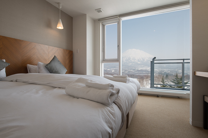 Niseko Landmark View Two Bedroom Premium Bedroom with Mountain View | Upper Hirafu