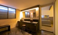 Sekka Onsen House En-Suite Bathroom | Chisenupuri