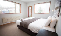 Itoku Bedroom with Carpet | Middle Hirafu
