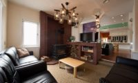Downtown Lodge Living Area with TV | Middle Hirafu