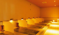 Hotel Niseko Alpen Hot Stone Sauna | Upper Hirafu