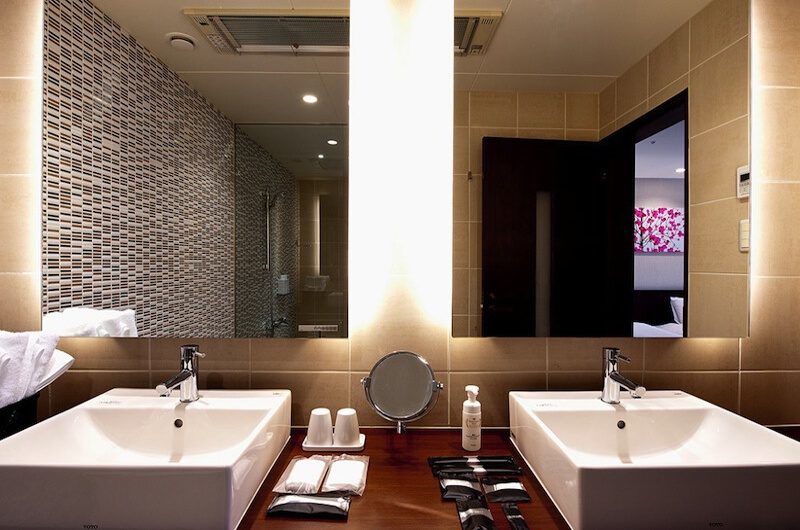 One Niseko Resort Towers His and Hers Bathroom with Mirror | Moiwa