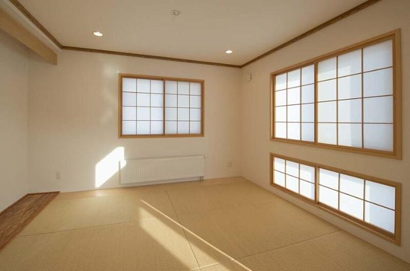 Ruby Chalet Japanese Style Room | East Hirafu