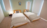 Toya Twin Bedroom with Carpet | West Hirafu