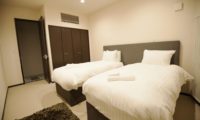 Kasumi Twin Bedroom with Carpet | West Hirafu