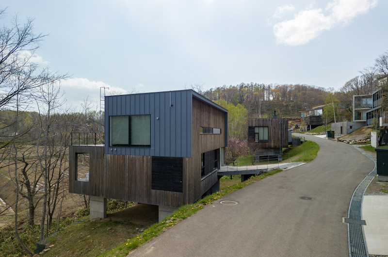 Kawasemi Residence Outdoor View | Lower Hirafu