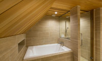 Gresystone Bathroom with Bathtub and Shower | Lower Hirafu