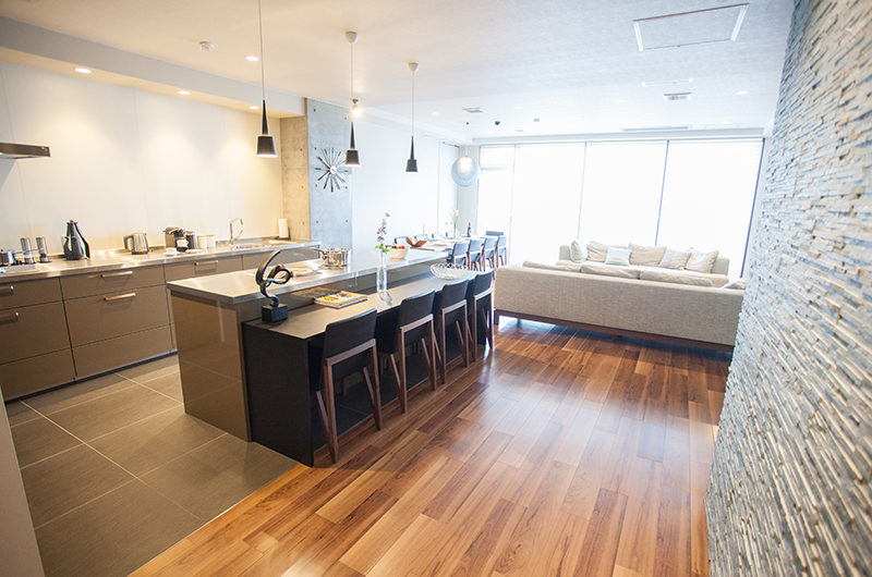 Hirafu 188 Apartments Kitchen and Dining Area | Upper Hirafu