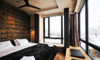 Matthew Suites Bedroom with Wooden Floor | Middle Hirafu