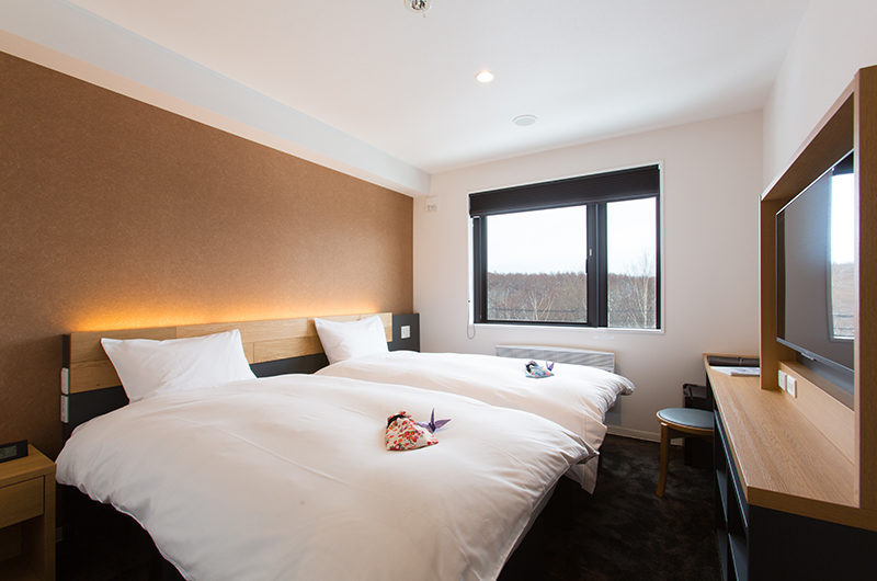 Always Niseko Bedroom with Twin Beds | Outer Hirafu