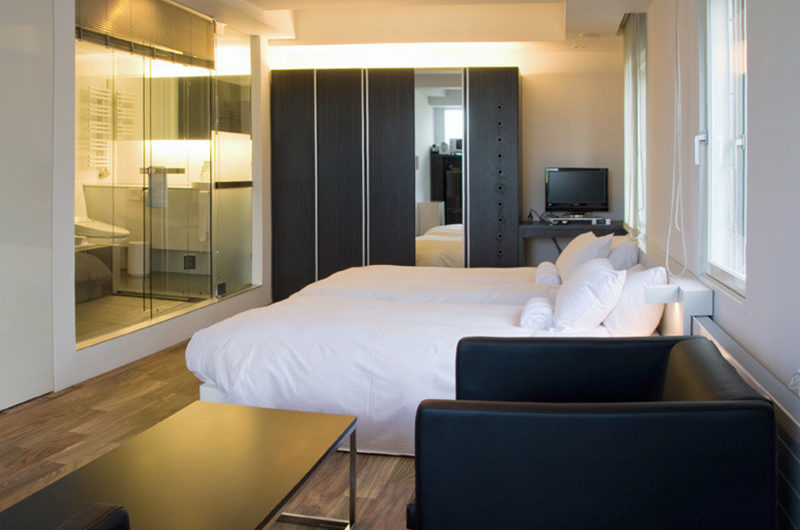 J-Sekka Suites Twin Bedroom with TV | Middle Hirafu