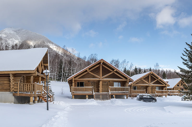 Villa Rusutsu Outdoor Area with Snow and Mountain View | Rusutsu