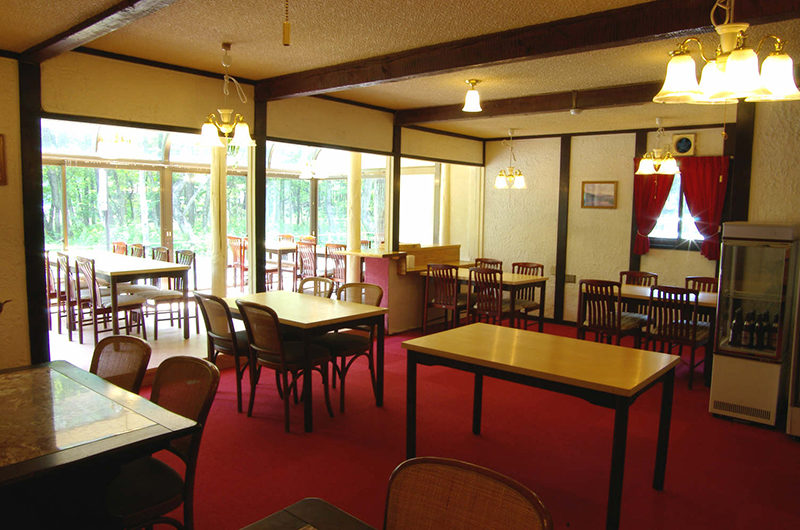 Aria Hotel Dining Area | Lower Wadano